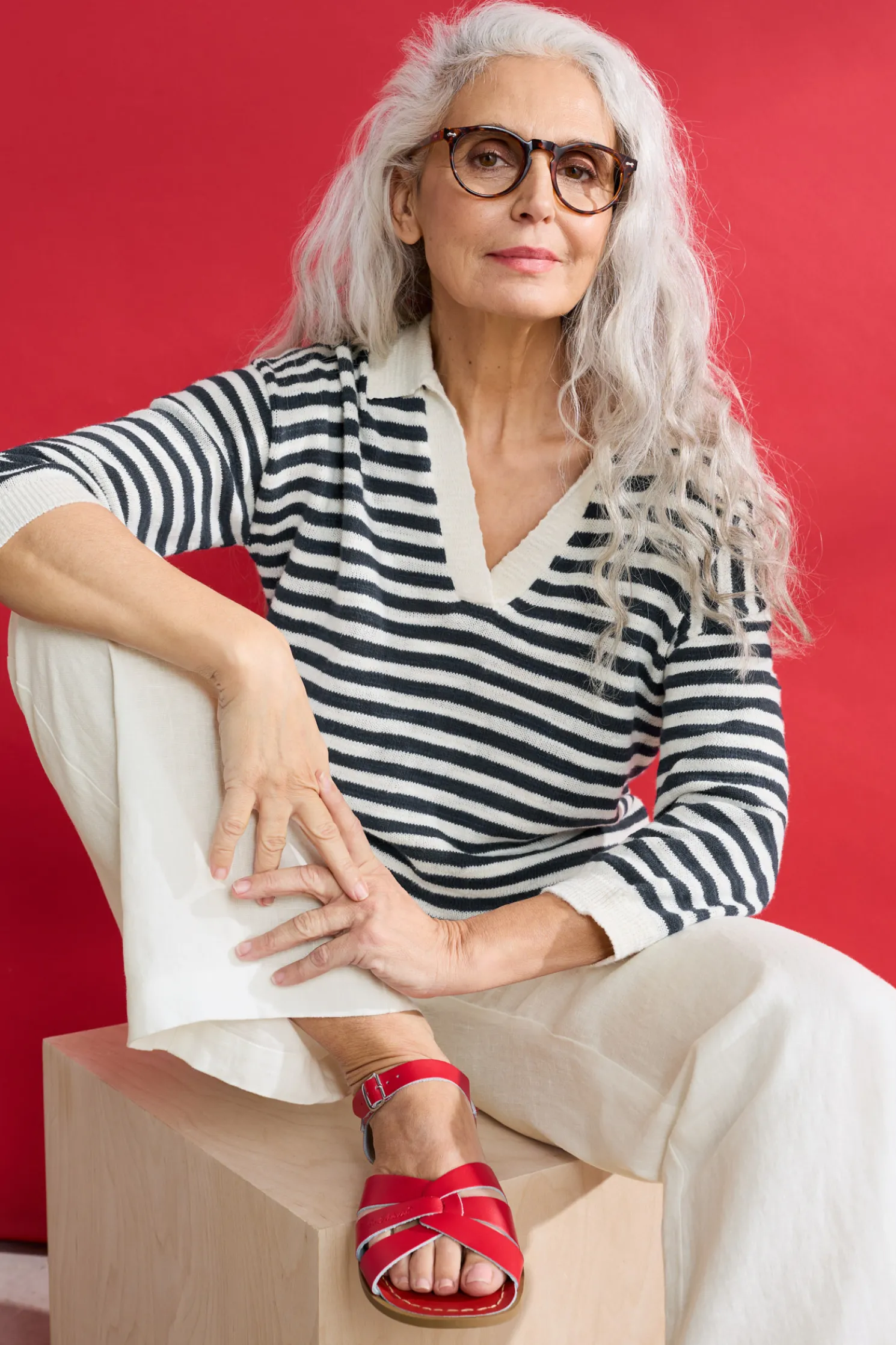 Gwynver Lightweight V-Neck Collared Jumper