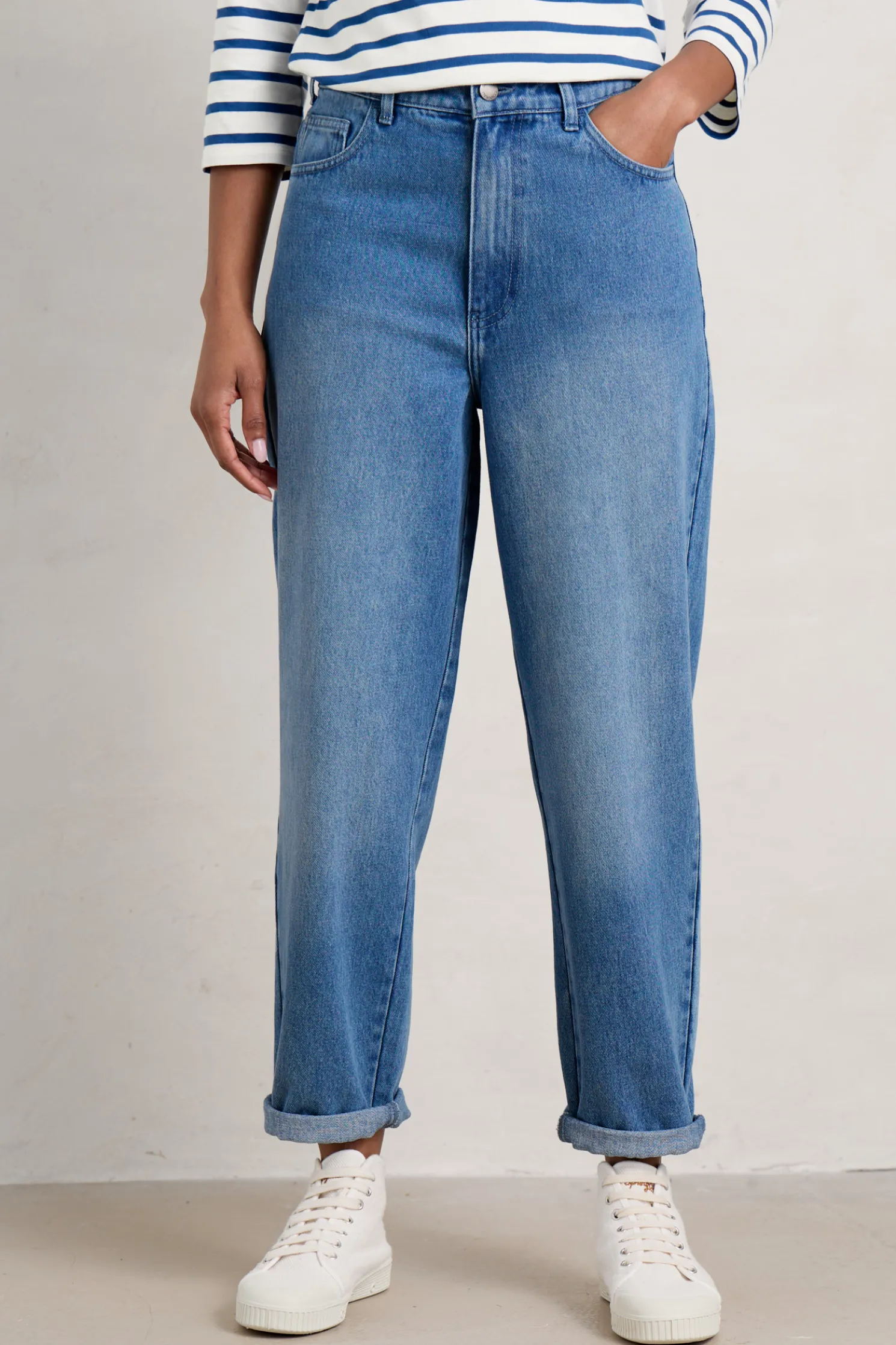Honeydew Barrel Leg Jeans