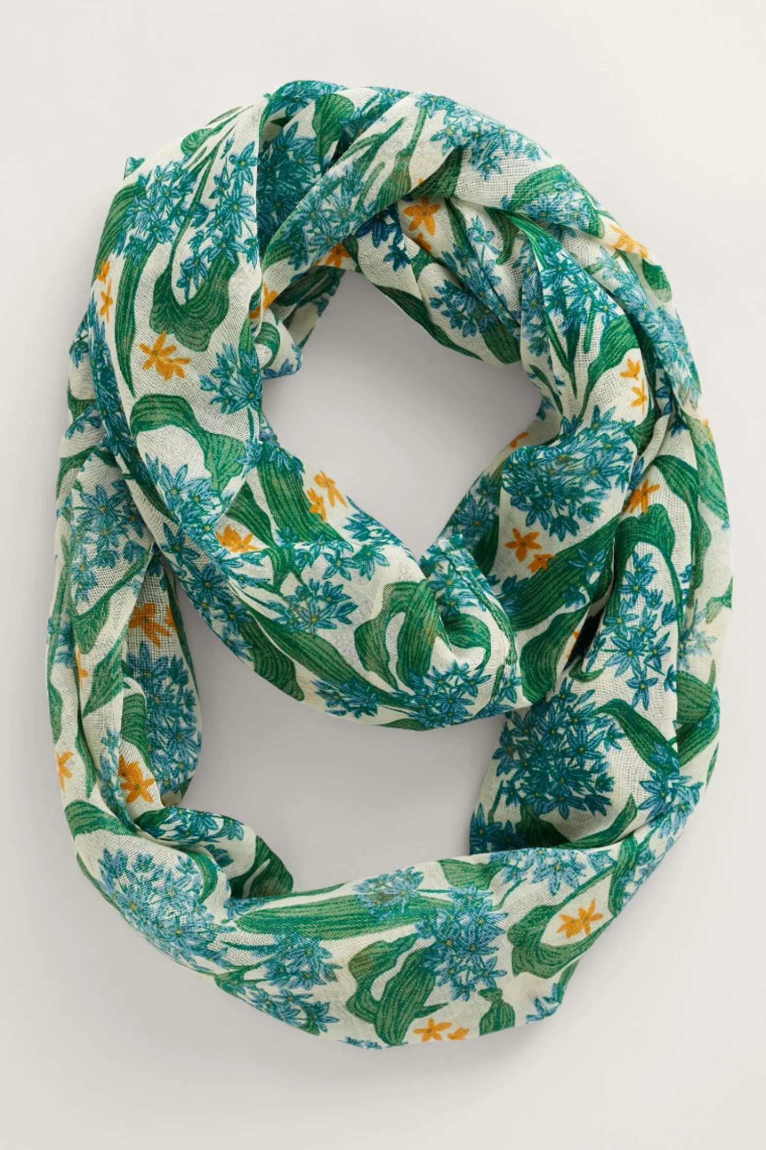 Pretty Circle Scarf